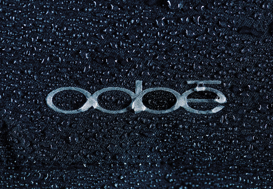 Oobe Waterproof Jacket close up with rain drops|Oobe Commercial Shoot | Getz Creative Photography | Greenville, South Carolina